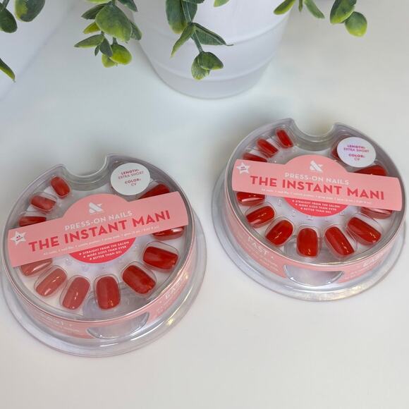 Olive & June The Instant Mani Press On Nails CV Cherry Red Extra Short Kits - Picture 1 of 3